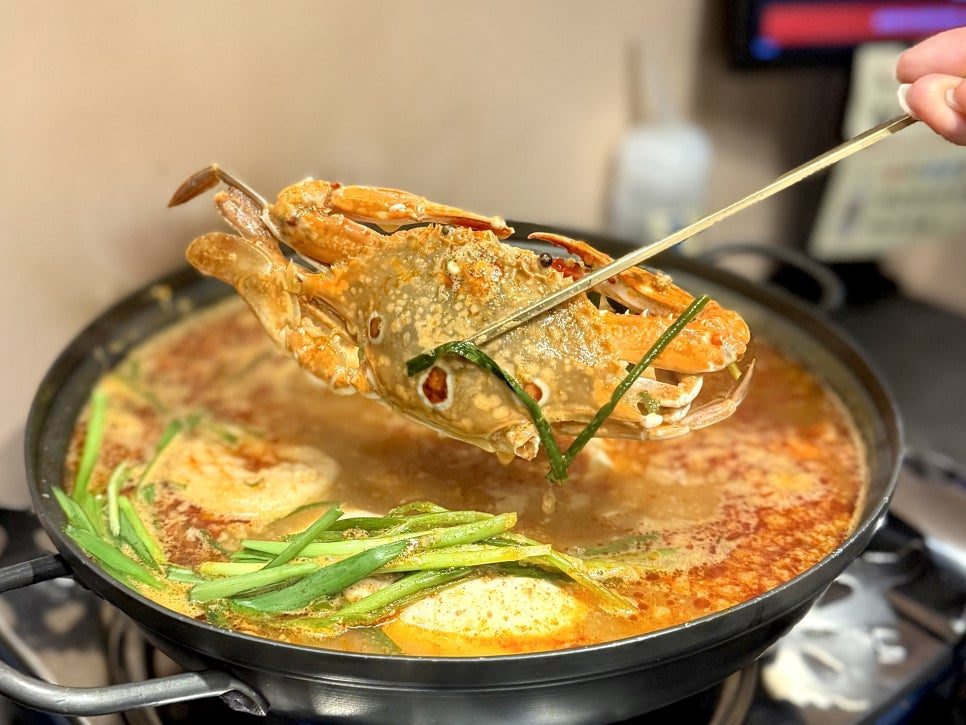 얼큰 꽃게 순두부전골, 메인 주문 시 무료로 나옵니다